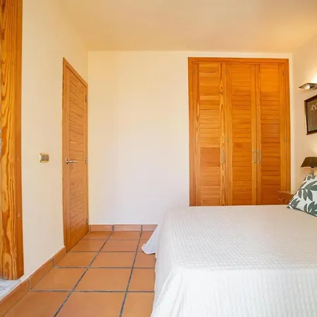 Ganzaia Villa *